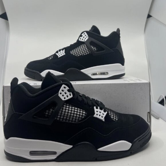 Nike Air Jordan 4 Retro ''White Thunder'' - Picture 3 of 6